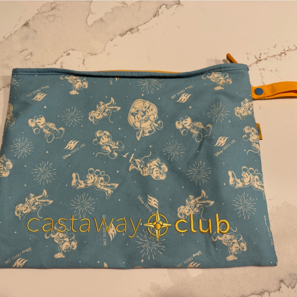 Disney Cruise Line Castaway Club Wet Dry Bag - NWOT